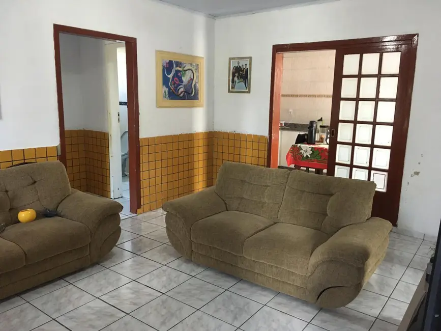 Casa com 3 quartos à venda, 360m2 em Forquilhinha - SC - imagem 5 Foto 5 de Casa com 3 quartos à venda, 360m2 em Forquilhinha - SC