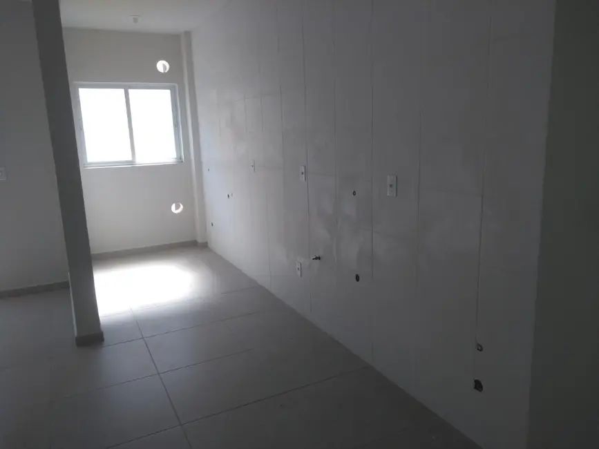 Foto 7 de Apartamento com 2 quartos à venda, 76m2 em Argentina, Criciuma - SC