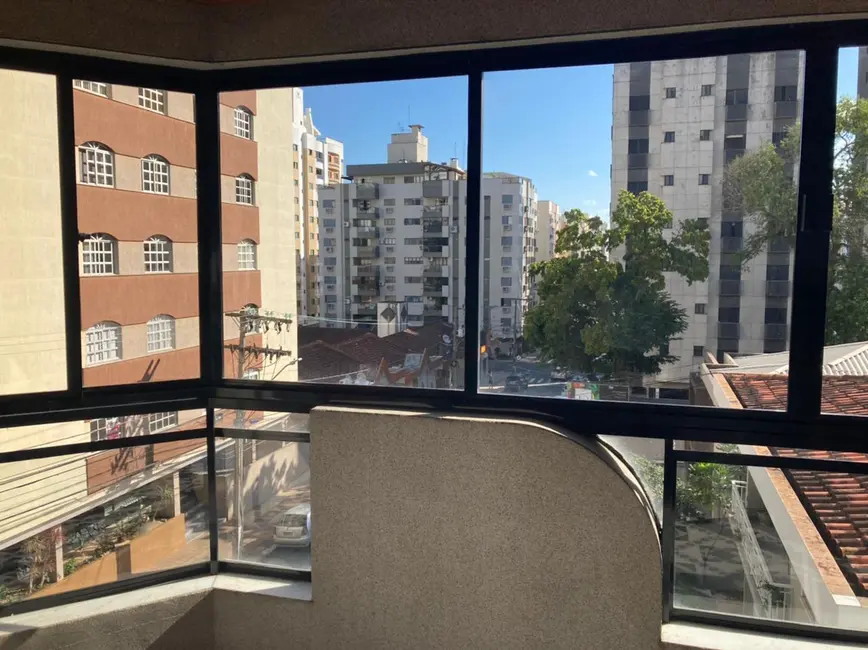 Foto 2 de Apartamento com 3 quartos à venda, 307m2 em Centro, Criciuma - SC