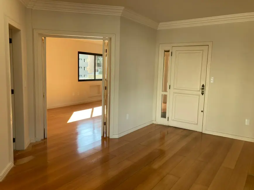 Foto 4 de Apartamento com 3 quartos à venda, 307m2 em Centro, Criciuma - SC