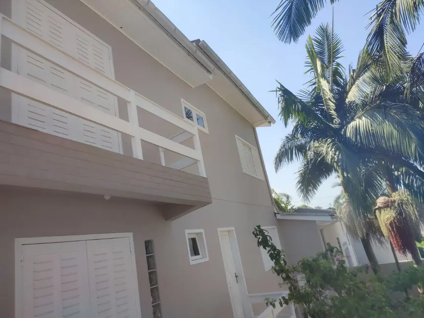 Foto 5 de Casa com 3 quartos à venda, 450m2 em São Defende, Criciuma - SC