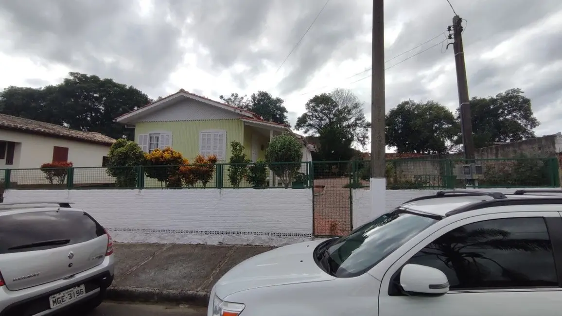 Foto 2 de Casa com 3 quartos à venda, 552m2 em Boa Vista, Criciuma - SC