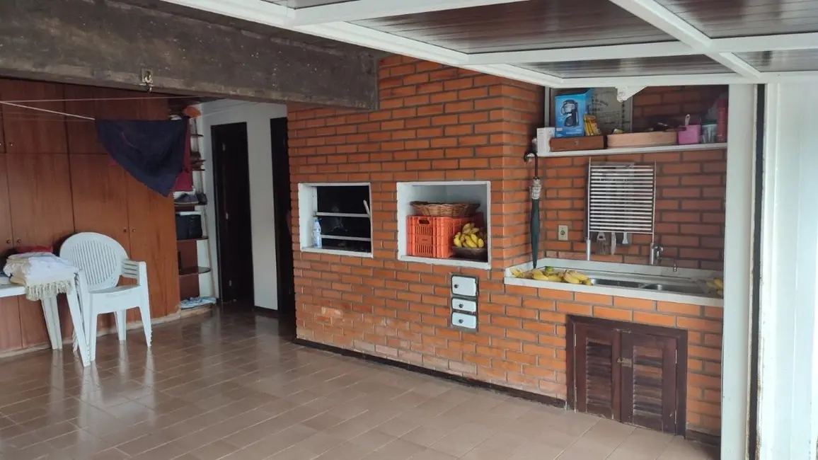 Foto 3 de Casa com 3 quartos à venda, 2004m2 em Mina Brasil, Criciuma - SC