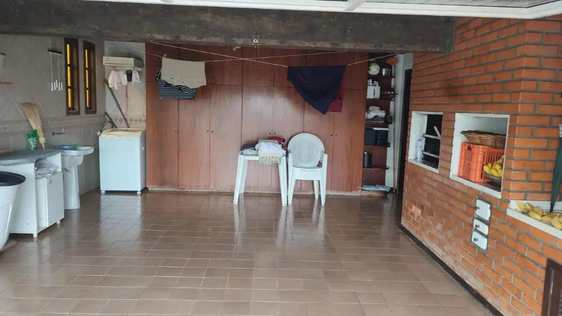 Foto 2 de Casa com 3 quartos à venda, 2004m2 em Mina Brasil, Criciuma - SC