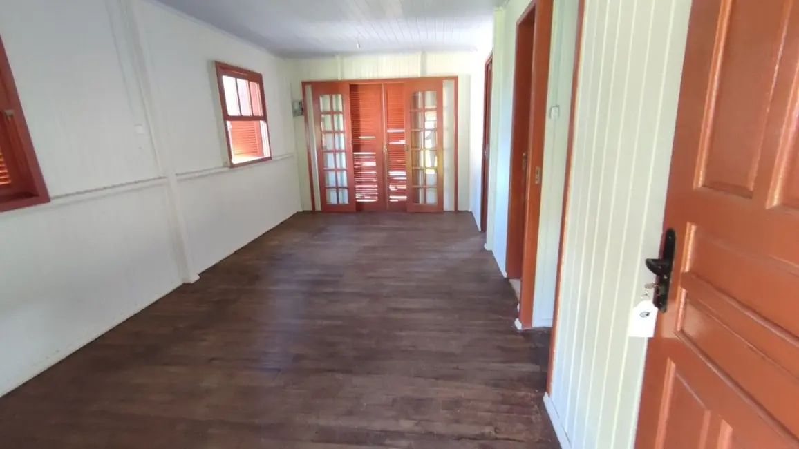 Foto 4 de Casa com 2 quartos à venda, 325m2 em Catarinense, Criciuma - SC