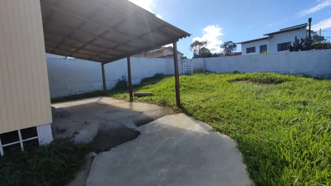 Foto 3 de Casa com 2 quartos à venda, 325m2 em Catarinense, Criciuma - SC