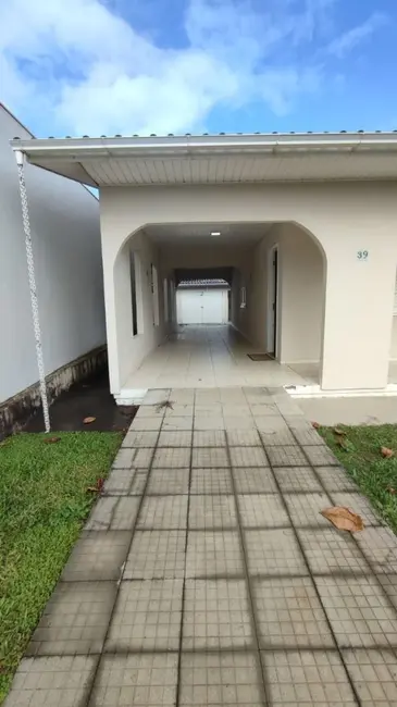 Casa com 3 quartos à venda, 450m2 em Balneario Rincao - SC - imagem 2 Foto 2 de Casa com 3 quartos à venda, 450m2 em Balneario Rincao - SC