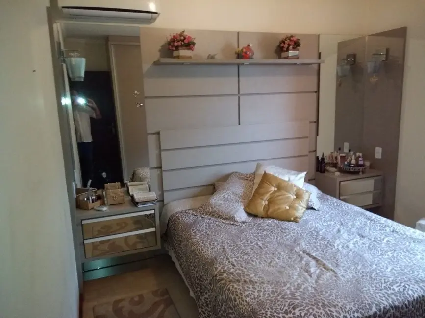 Foto 8 de Casa com 3 quartos à venda, 375m2 em Operária Nova, Criciuma - SC