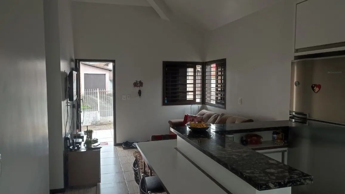 Foto 4 de Casa com 3 quartos à venda, 480m2 em Criciuma - SC