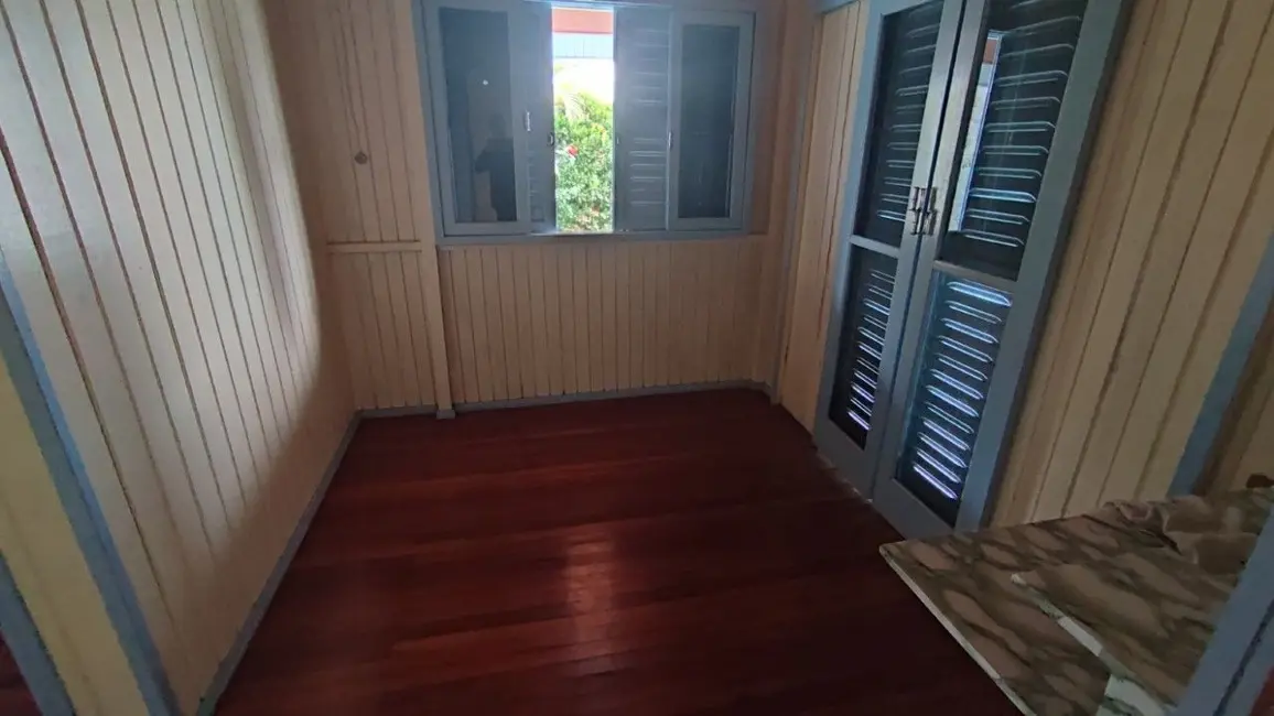 Foto 3 de Casa com 3 quartos à venda, 420m2 em Linha Batista, Criciuma - SC