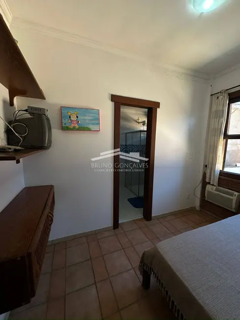 Foto 9 de Casa com 4 quartos à venda, 159m2 em Porto Seguro - BA