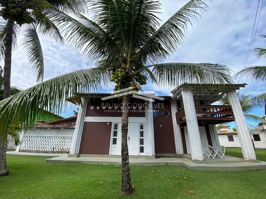 Foto 1 de Casa com 3 quartos à venda, 200m2 em Porto Seguro - BA