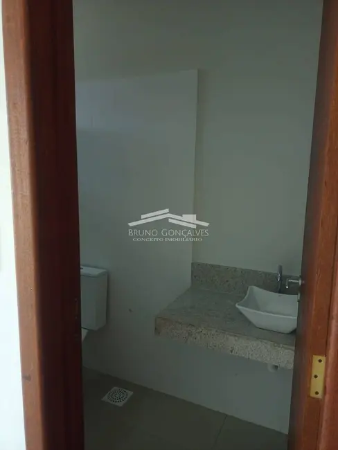 Foto 3 de Apartamento com 2 quartos à venda, 70m2 em Porto Seguro - BA