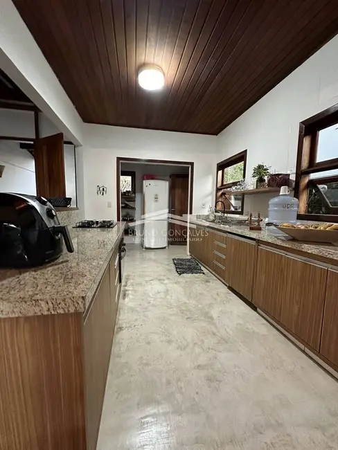 Foto 9 de Casa com 4 quartos à venda, 525m2 em Porto Seguro - BA