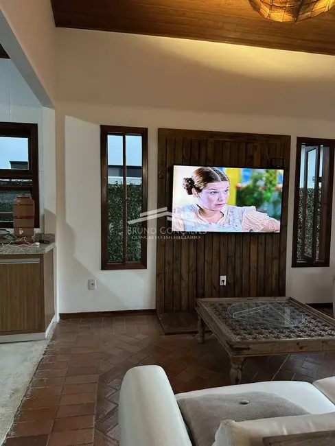 Foto 5 de Casa com 4 quartos à venda, 525m2 em Porto Seguro - BA