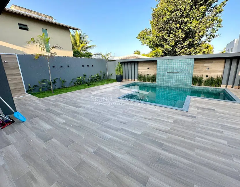 Foto 2 de Casa com 4 quartos à venda, 356m2 em Porto Seguro - BA