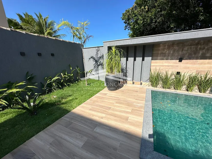 Foto 3 de Casa com 4 quartos à venda, 356m2 em Porto Seguro - BA