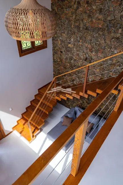 Foto 8 de Casa com 5 quartos à venda, 265m2 em Porto Seguro - BA