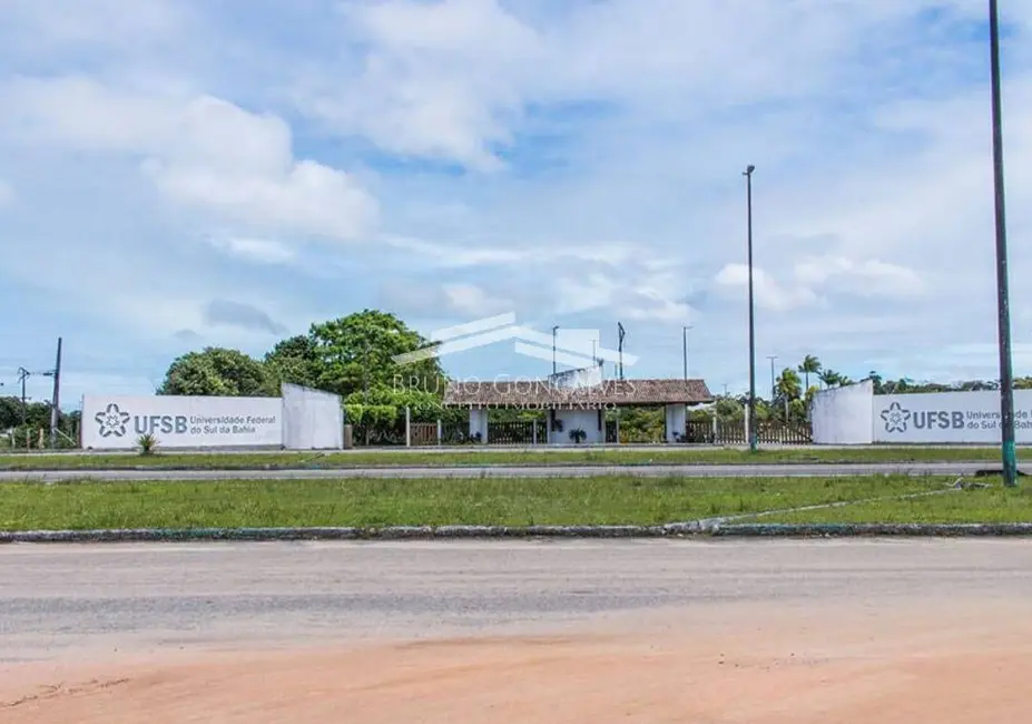 Foto 2 de Terreno / Lote à venda, 250m2 em Porto Seguro - BA