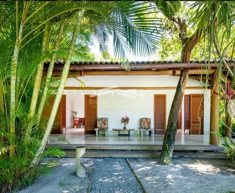 Foto 5 de Casa com 8 quartos à venda, 1000m2 em Porto Seguro - BA
