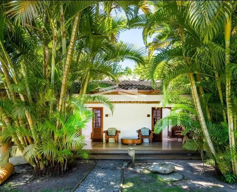 Foto 6 de Casa com 8 quartos à venda, 1000m2 em Porto Seguro - BA