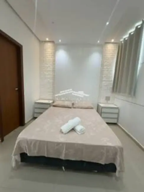 Foto 3 de Apartamento com 2 quartos à venda, 70m2 em Porto Seguro - BA