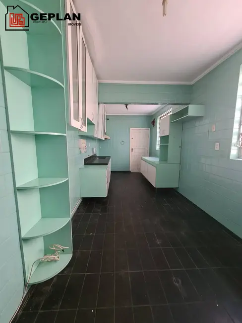 Casa com 4 quartos à venda, 300m2 em Cambuci, São Paulo - SP - imagem 3 Foto 3 de Casa com 4 quartos à venda, 300m2 em Cambuci, São Paulo - SP