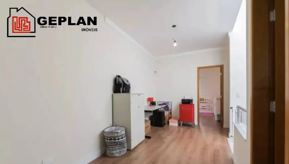 Foto 5 de Sobrado com 3 quartos à venda, 177m2 em Vila Firmiano Pinto, São Paulo - SP