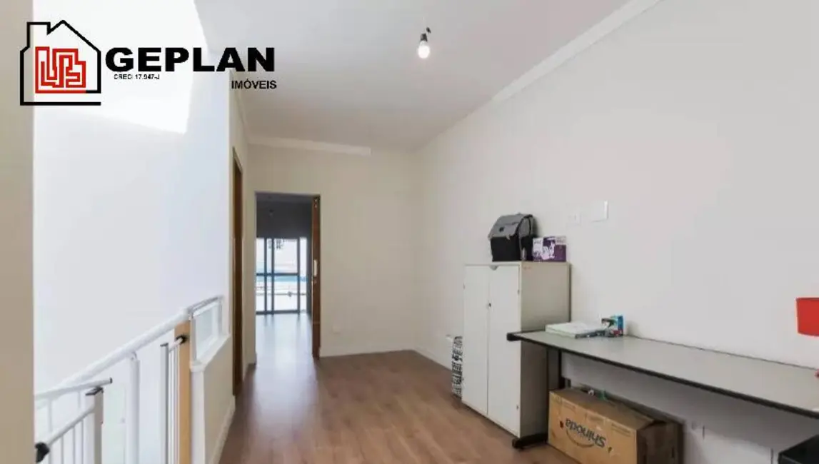 Foto 6 de Sobrado com 3 quartos à venda, 177m2 em Vila Firmiano Pinto, São Paulo - SP