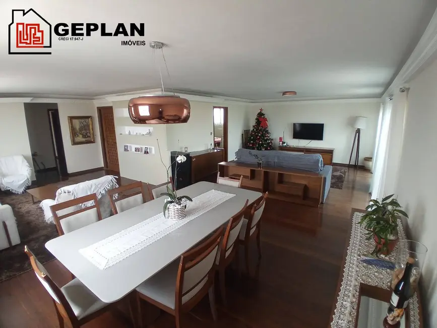 Foto 1 de Apartamento com 3 quartos à venda, 200m2 em Cambuci, São Paulo - SP