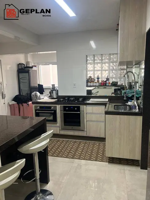 Foto 6 de Apartamento com 3 quartos à venda, 115m2 em Aclimação, São Paulo - SP