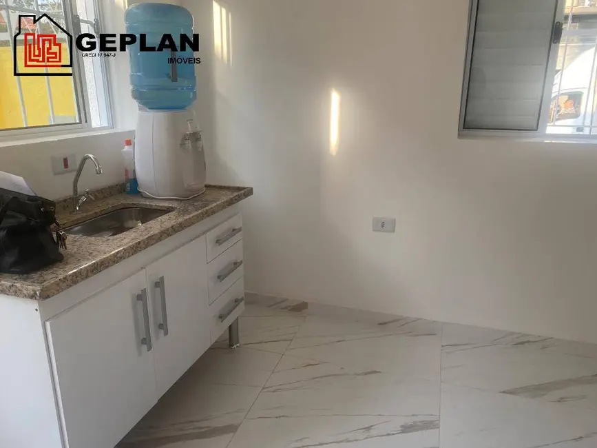 Foto 2 de Casa com 1 quarto para alugar, 28m2 em Cambuci, São Paulo - SP