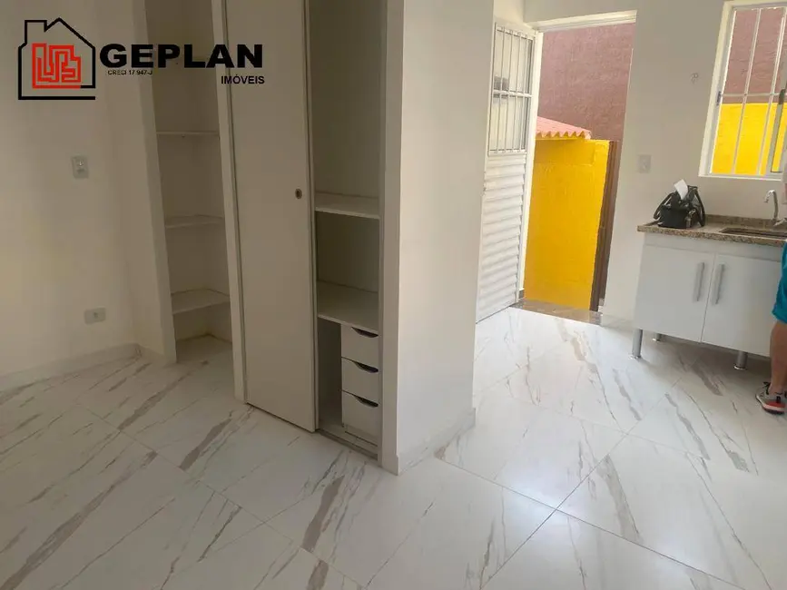 Foto 5 de Casa com 1 quarto para alugar, 28m2 em Cambuci, São Paulo - SP