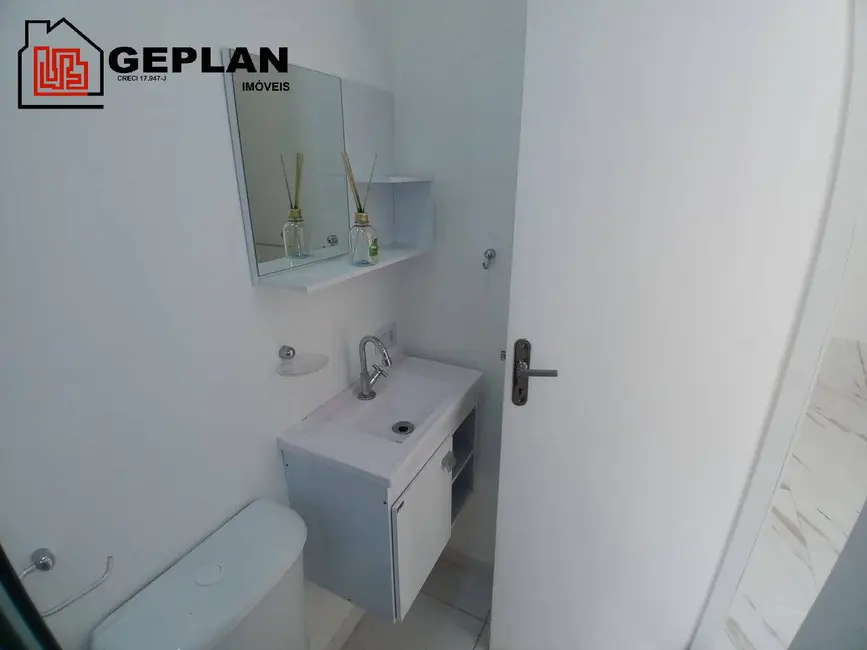 Foto 4 de Apartamento com 1 quarto para alugar, 32m2 em Cambuci, São Paulo - SP