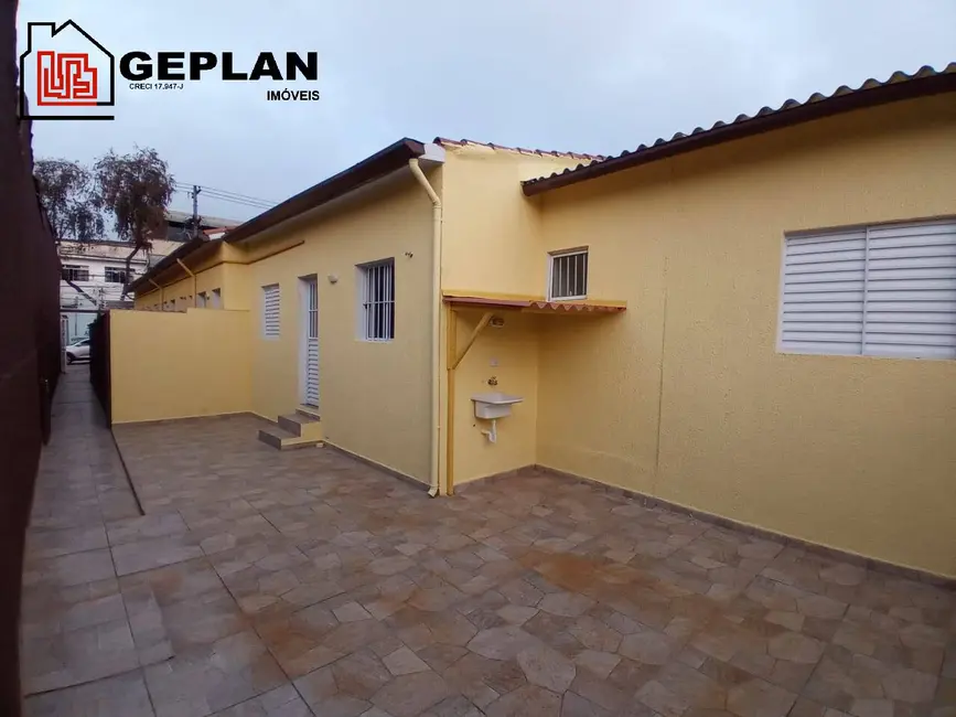 Foto 1 de Casa com 2 quartos para alugar, 76m2 em Cambuci, São Paulo - SP