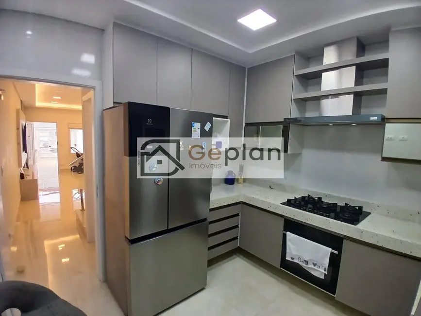 Foto 9 de Casa com 4 quartos à venda e para alugar, 174m2 em Vila Dom Pedro I, São Paulo - SP