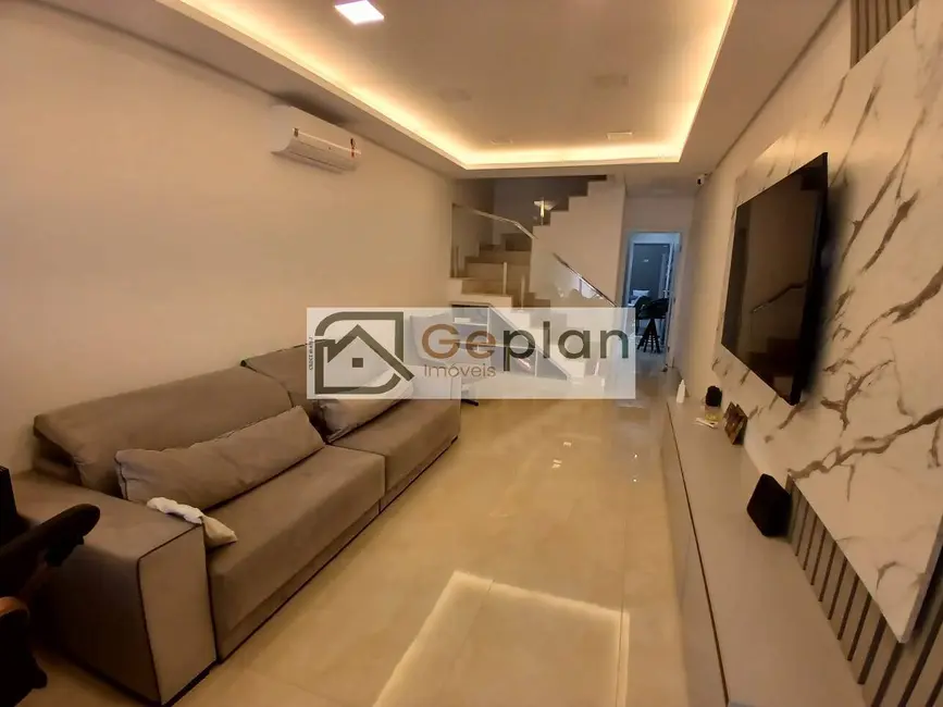 Foto 3 de Casa com 4 quartos à venda e para alugar, 174m2 em Vila Dom Pedro I, São Paulo - SP