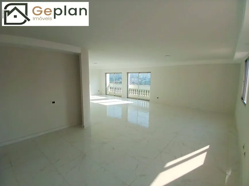 Foto 3 de Apartamento à venda, 200m2 em Cambuci, São Paulo - SP