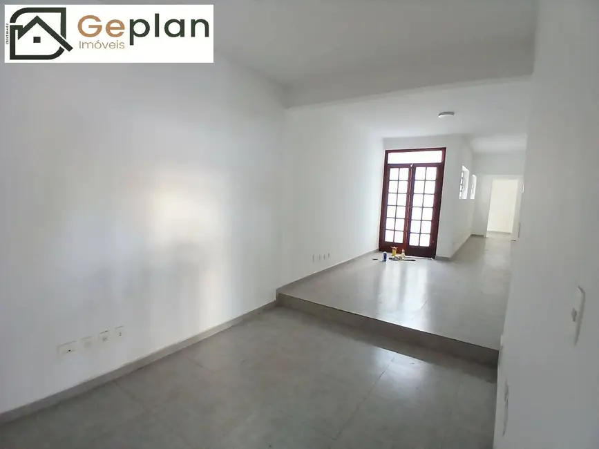 Foto 2 de Casa com 2 quartos à venda e para alugar, 110m2 em Vila Deodoro, São Paulo - SP