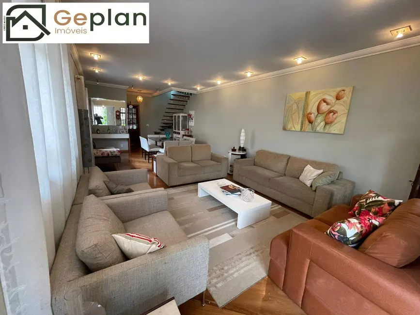 Foto 1 de Casa com 4 quartos à venda, 286m2 em Vila Deodoro, São Paulo - SP