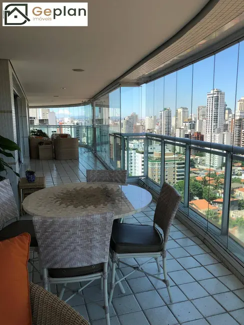 Foto 3 de Apartamento com 4 quartos à venda, 847m2 em Pacaembu, São Paulo - SP