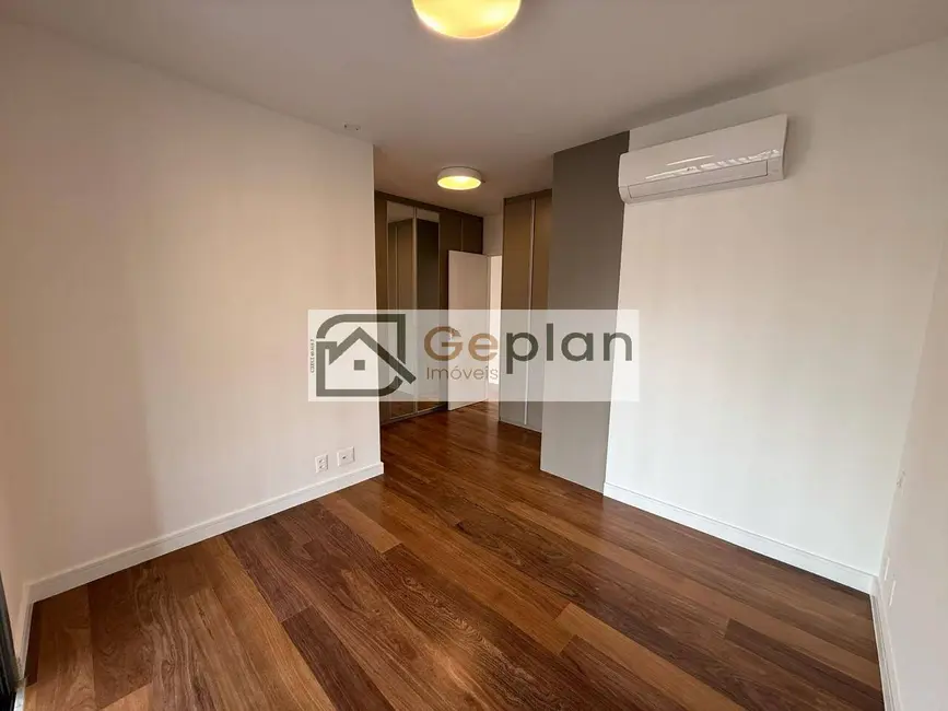 Foto 6 de Apartamento com 3 quartos à venda, 160m2 em Vila Olímpia, São Paulo - SP