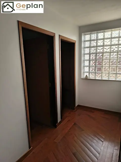 Casa com 3 quartos para alugar, 180m2 em Jardim da Glória, São Paulo - SP - imagem 9 Foto 9 de Casa com 3 quartos para alugar, 180m2 em Jardim da Glória, São Paulo - SP