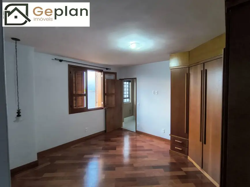 Casa com 3 quartos para alugar, 180m2 em Jardim da Glória, São Paulo - SP - imagem 7 Foto 7 de Casa com 3 quartos para alugar, 180m2 em Jardim da Glória, São Paulo - SP