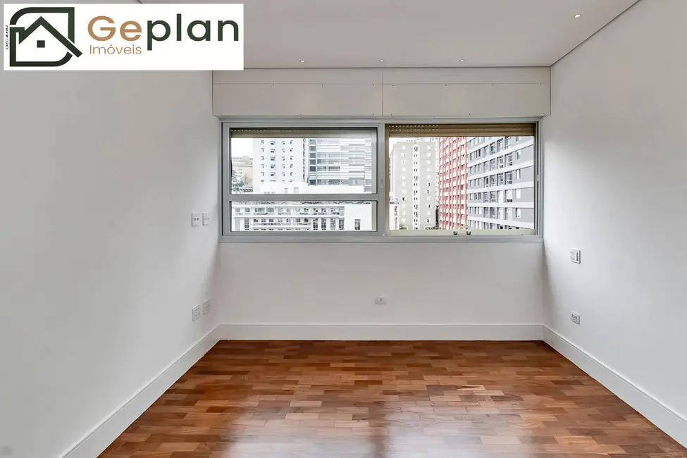 Apartamento com 3 quartos à venda, 214m2 em Cerqueira César, São Paulo - SP - imagem 3 Foto 3 de Apartamento com 3 quartos à venda, 214m2 em Cerqueira César, São Paulo - SP