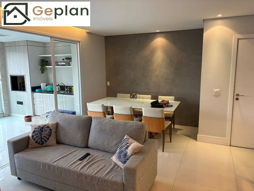 Foto 3 de Apartamento com 3 quartos à venda, 109m2 em Vila Olímpia, São Paulo - SP