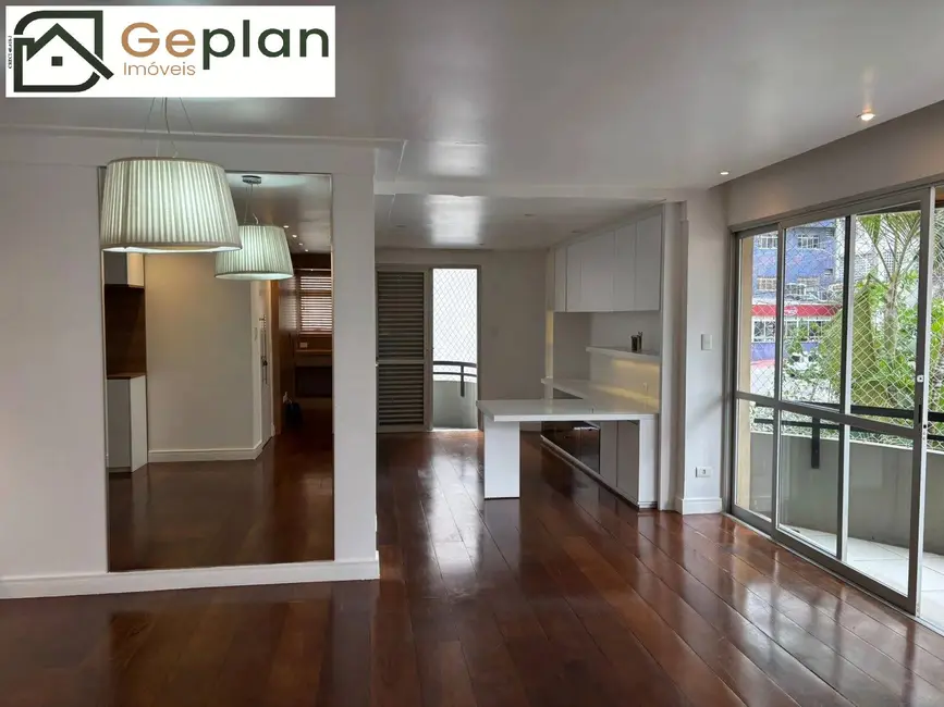 Apartamento com 4 quartos à venda e para alugar, 138m2 em Aclimação, São Paulo - SP - imagem 5 Foto 5 de Apartamento com 4 quartos à venda e para alugar, 138m2 em Aclimação, São Paulo - SP