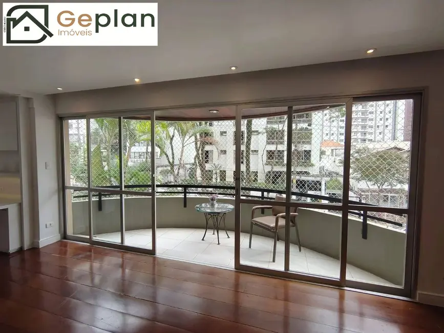 Apartamento com 4 quartos à venda e para alugar, 138m2 em Aclimação, São Paulo - SP - imagem 8 Foto 8 de Apartamento com 4 quartos à venda e para alugar, 138m2 em Aclimação, São Paulo - SP