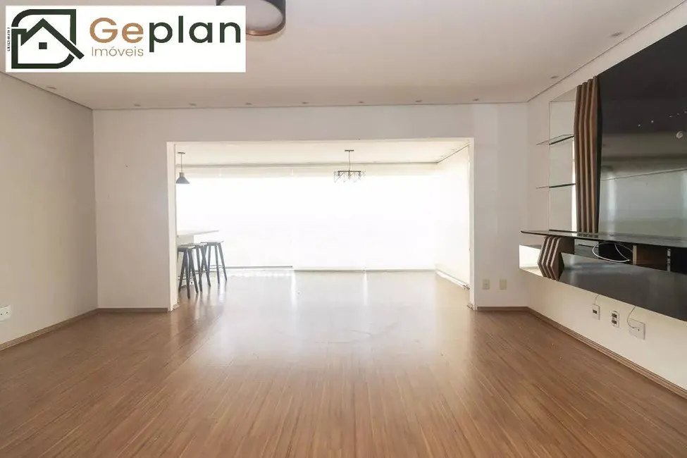 Foto 3 de Apartamento com 3 quartos à venda, 193m2 em Cambuci, São Paulo - SP