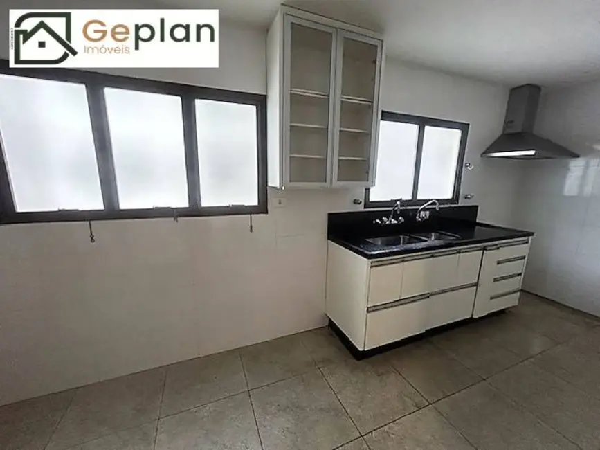 Apartamento com 3 quartos para alugar, 170m2 em Paraíso, São Paulo - SP - imagem 9 Foto 9 de Apartamento com 3 quartos para alugar, 170m2 em Paraíso, São Paulo - SP